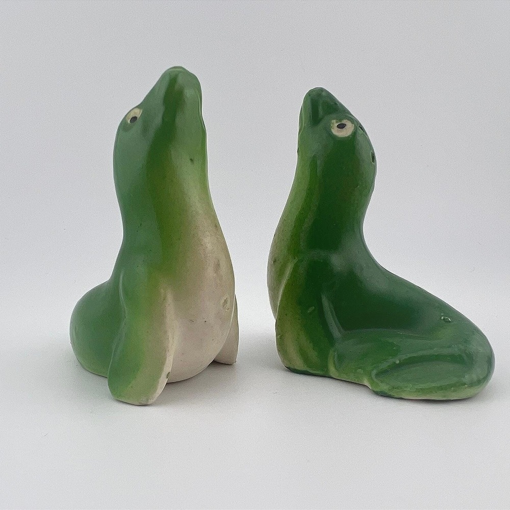 Vintage Japan Green Seal Salt Pepper Shakers Ceramic‎ Corks Stuck